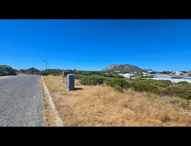LAND FOR SALE IN KLEINBAAI